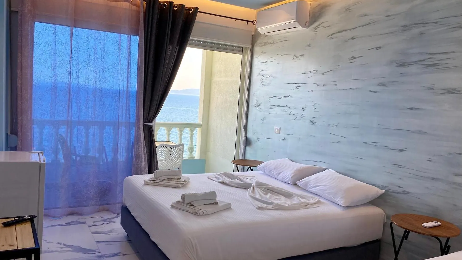 Kalemi'S Beachside Hotel Sarandë