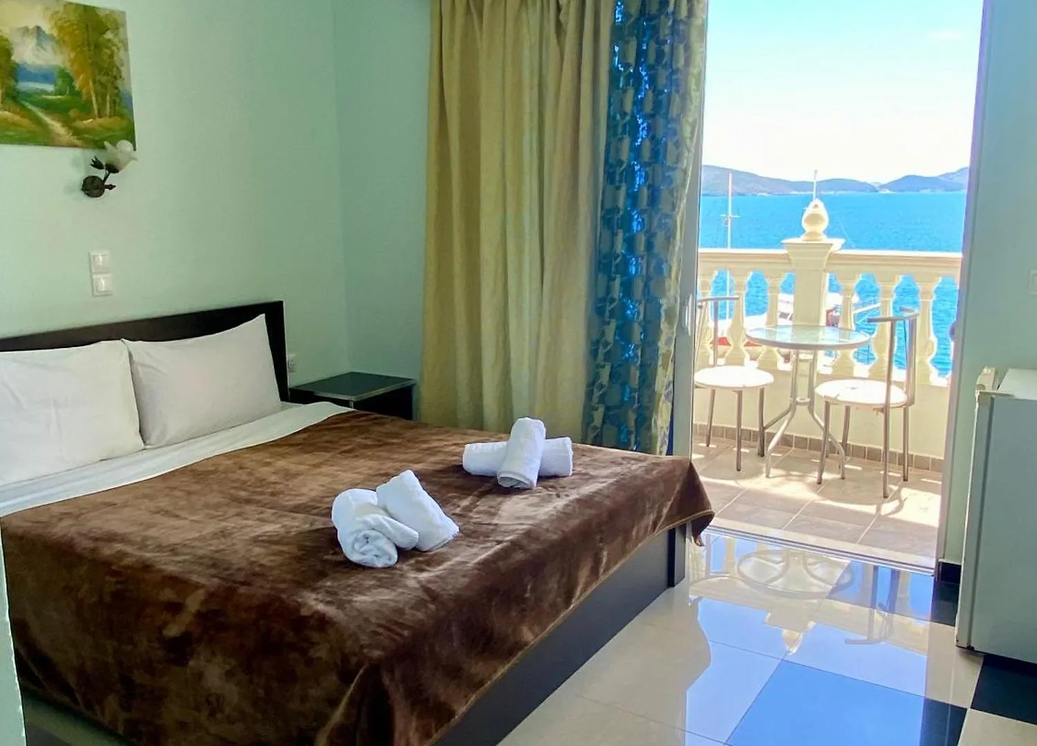 Kalemi'S Beachside Hotel Sarandë